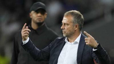 Hansi Flick quedó satisfecho con la victoria por goleada del Barcelona contra el Bayern Múnich en la Champions League.