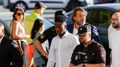 Vinicius llegando a declarar al Juzgado de Instrucción número 10 de Valencia por los insultos racistas que recibió en Mestalla.