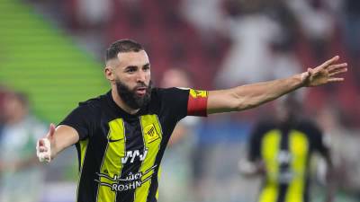 Karim Benzema marcó un golazo y dio una asistencia en el empate del Al Ittihad contra el Al Hazem.