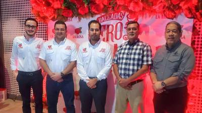 El equipo de Harina La Rosa y Molino Harinero Sula presentó con mucho orgullo la nueva Harina Preparada Extra Suave La Rosa.