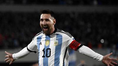 Lionel Messi celebrando su golazo contra Ecuador.