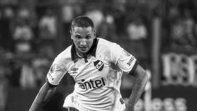 El mundo del fútbol vuelve a estar de luto tras la muerte del defensor Juan Izquierdo, quien formaba parte del Nacional.