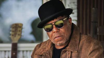 El famoso guitarrista Tito Jackson.