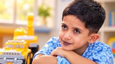 Durante sus 11 años de vida, Josué Nehemías Cruz ha tenido que vivir con limitaciones que otros niños de su edad difícilmente imaginan. Correr, jugar, moverse libremente o realizar actividades cotidianas representan un esfuerzo para su pequeño cuerpo, acostumbrado desde su nacimiento a recibir menos oxígeno del que necesita.