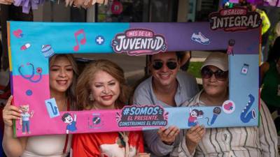 La vicealcaldesa Maritza Soto compartió con los jóvenes en el parque central en una jornada variada y con mucha alegría y diversión.