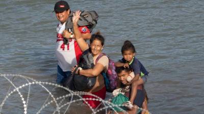 El alcalde de Nueva York dice que “ya no hay más espacios” en la ciudad.