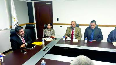 El fiscal general interino se reunió con fiscalías y agencias en el marco de las coordinaciones que comenzarán bajo la nueva administración. Fotos cortesía.