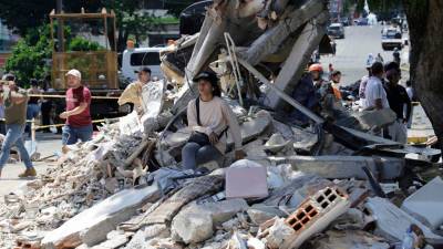 Colombia continúa enfrentando una de las emergencias naturales más graves de los últimos años luego del terremoto de magnitud 7,4 que sacudió gran parte del país el lunes 10 de agosto.