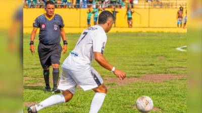 La muerte del futbolista Reyam Lucas, de 27 años, ha causado conmoción entre sus compañeros de equipo, amigos y seguidores en redes sociales, luego de que se informara que perdió la vida tras ingresar a una cascada natural ubicada en Brasil.