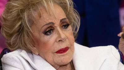 La actriz Silvia Pinal.