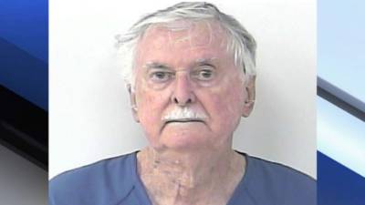 William Hager fue arrestado el lunes por agentes de la oficina del alguacil del condado de St. Lucie, en Florida.