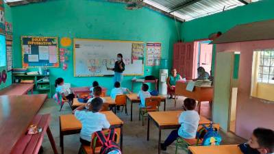 Atenciones. Durante la pandemia, los docentes de Proheco dieron clases presenciales.