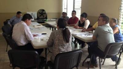 Reunión de la junta directiva de la Anmpih en Tegucigalpa.