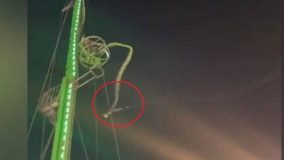 VIDEO: Cuerda suelta en juego mecánico pudo provocar tragedia