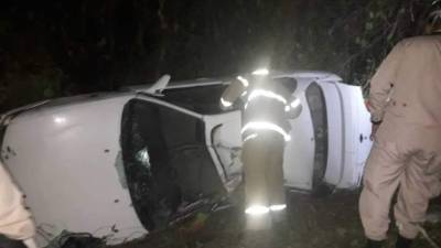 Un niño de cuatro años, identificado como Josué David Lagos perdió la vida la noche de este miércoles en volcamiento.