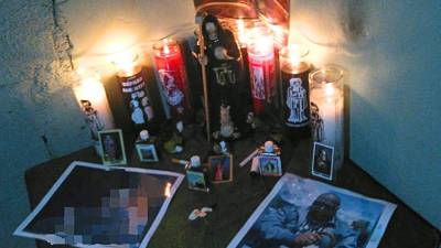 Tras varias semanas de intensa labor de rastreo y localización, equipos de inteligencia de la Dirección Policial Anti Maras y Pandillas Contra el Crimen Organizado (DIPAMPCO) lograron un avance en la lucha contra la delincuencia organizada al descubrir un santuario para rituales satánicos y una caleta perteneciente a la pandilla 18.