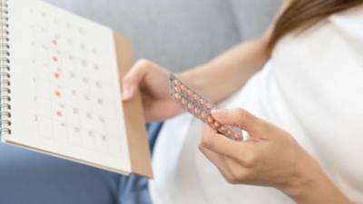 La investigación encontró que las mujeres que consumen la píldora durante más de cinco años presentan hasta tres veces más riesgo de desarrollar cáncer de cuello uterino.