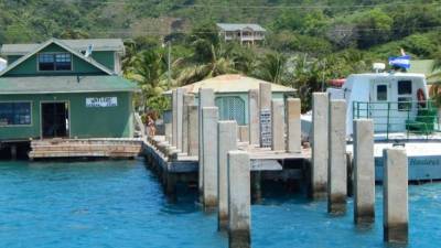 Las bases de concreto del muelle ya fueron colocadas. Foto cortesía de Luis Zelman