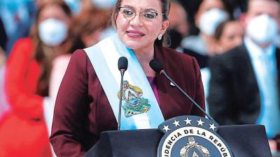 La presidenta Xiomara Castro durante la toma de posesión.
