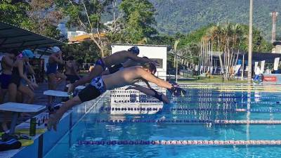 El Campeonato Nacional de Piscina Corta 2025 en Honduras fue un éxito.