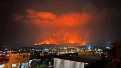 Incendio en La Tigra registrado ayer, 18 de marzo de 2024.