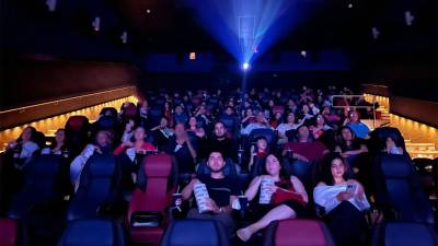 Mega Mall: el punto de encuentro de los sampedranos para comprar y divertirse