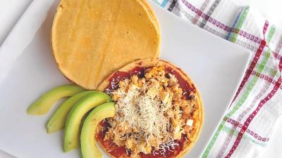 ”La burrita” catracha es un manjar para los hondureños.