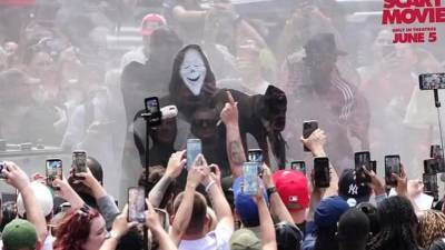 La expectativa por el estreno de Scary Movie 6 continúa creciendo entre los seguidores de una de las franquicias de comedia más exitosas de los años 2000. A pocos días de llegar a las salas de cine, la producción ha intensificado su campaña promocional con una serie de actividades que apelan directamente a la nostalgia de los fanáticos.