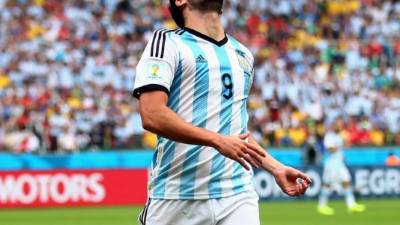 Higuaín ha luchado, pero el gol no se le ha dado aún.