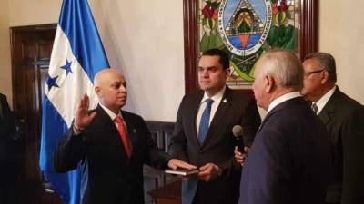 Chinchilla asumirá su segundo mandato al frente del organismo acusador, mientras que Sibrián es el nuevo Fiscal Adjunto.