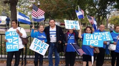 Comunidad hondureña en EUA pide a compatriotas no enviar solicitudes