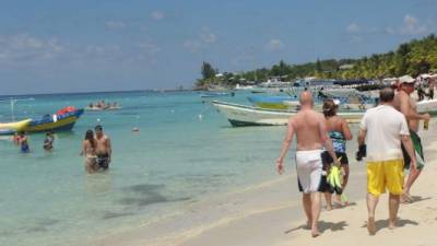 Roatán, Islas de la Bahía, es uno de los sitios más visitados por los turistas extranjeros.