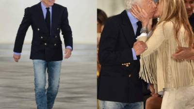Ralph Lauren en su última pasarela en la pasada Semana de la Moda en Nueva York. El diseñar besa a su esposa Ricky Anne Loew-Beer.