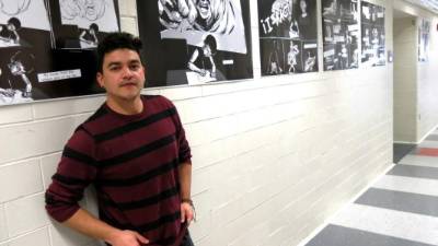 Fotografía sin fechar cedida por la Universidad de Michigan (EE.UU.), donde aparece el hondureño Germán Andino, autor del cómic 'El hábito de la mordaza'. EFE/Universidad de Michigan