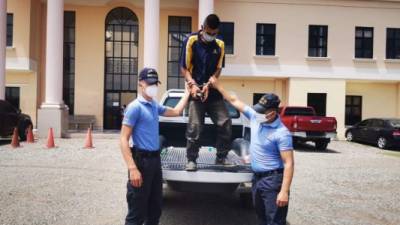 Este hombre fue capturado por la muerte de José Felicito Reyes Vega de 47 años y su hijo José Frelin Reyes Soriano de 12 años.