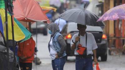 Transporte de humedad proveniente del mar Caribe producirá precipitaciones débiles aisladas sobre algunas regiones.