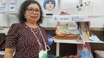 Doña Glenda es una aficionada del crochet y realiza sus artículos con mucho amor y dedicación.