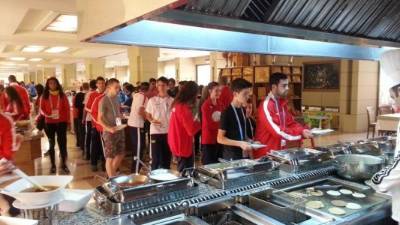 El autoservicio optimiza lo que supuestamente debe pasar; el autoapoyo tiene que ver con lo que supuestamente no debe pasar