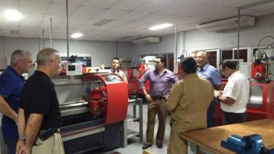 El taller es único en Centroamérica dicen las autoridades del Infop.