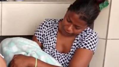 Lesia, la madre de la pequeña Yamilieth Gutiérrez.