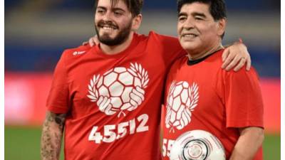 Diego Maradona Junior, el hijo más grande del recordado <i>Diez, habló con un medio italiano sobre la eterna polémica sobre quién es mejor: su papá o Lionel Messi.</i>