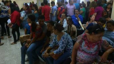 Entre una y dos horas es el tiempo que tarda la emisión de un pasaporte.