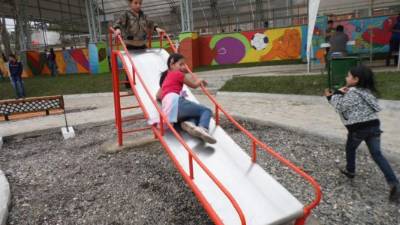 Los niños se mostraron felices porque ahora tendrán un lugar donde recrearse.