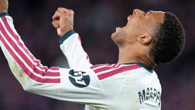 La estrella francesa Kylian Mbappé atraviesa una polémica extradeportiva que amenaza con golpear su imagen comercial en uno de los mercados más importantes del mundo.
