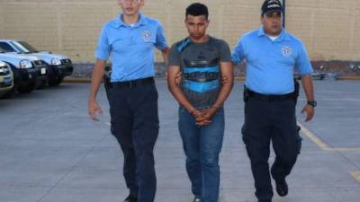 Varela Almendares apareció en la lista de los 42 más buscados.