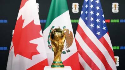 El Mundial de la FIFA 2026 promete transformar el panorama del fútbol internacional con un formato inédito: tres países Estados Unidos, México y Canadá compartirán la sede del torneo.