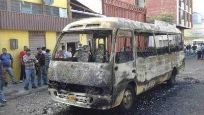 El rubro del transporte es uno de los que más ha sufrido por las extorsiones. Muchos conductores y ayudantes han perdido la vida. Fotos Osman Zepeda.