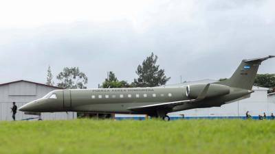 El avión presidencial 001 de Honduras, que durante ocho años utilizó el expresidente Juan Orlando Hernández, fue adquirido este viernes en una subasta por 5,1 millones de dólares por la empresa mexicana Thebe Ingeniería, único ofertante.