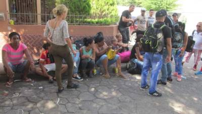 Los cubanos detenidos en la zona sur.