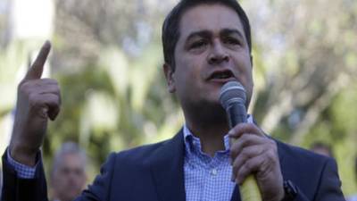 El presidente Juan Orlando Hernández reiteró que 'haré lo que tenga que hacer para darle paz y seguridad a nuestro pueblo'.